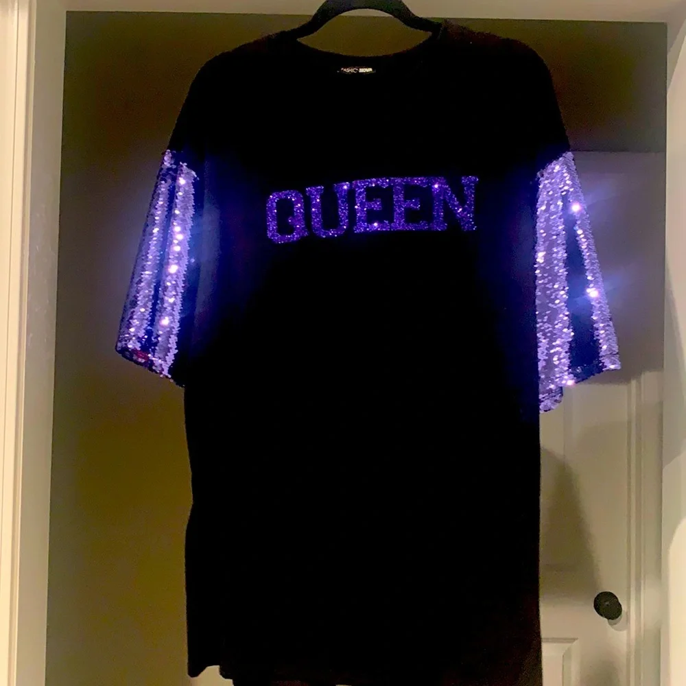 QUEEN SEQUIN TOP - Picture 7 of 12